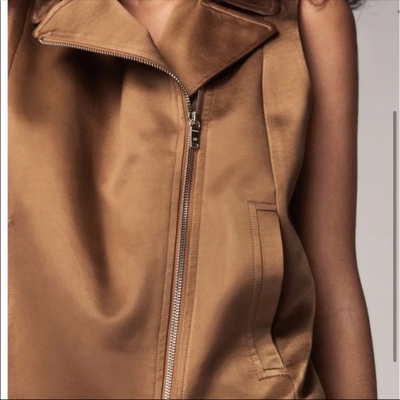 NWT Stunning Zip Vest by Massino Dutti - Picture 2 of 8